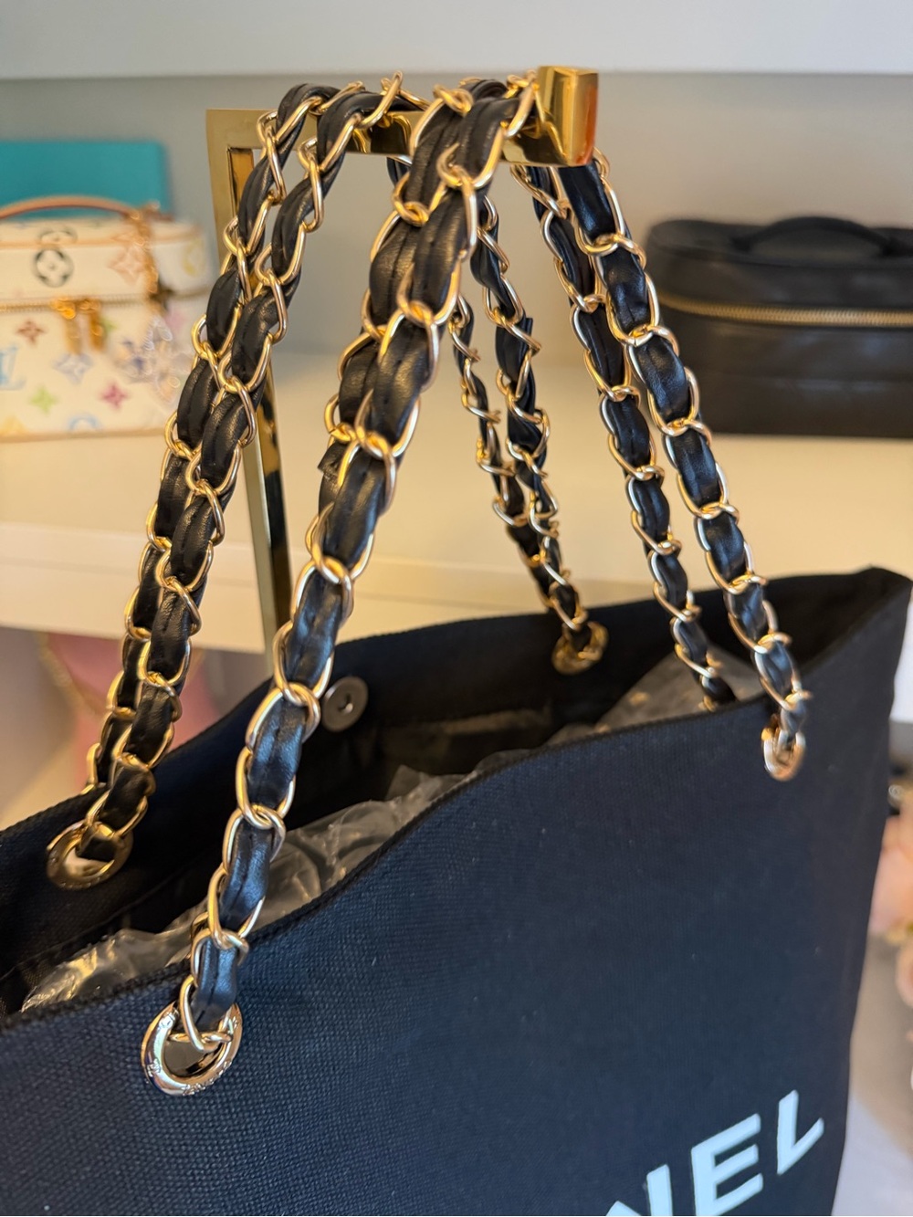 CHANEL NIP GWP Paris Parfum Black Canvas Tote with Gold Chain Detail - Picture 7 of 16